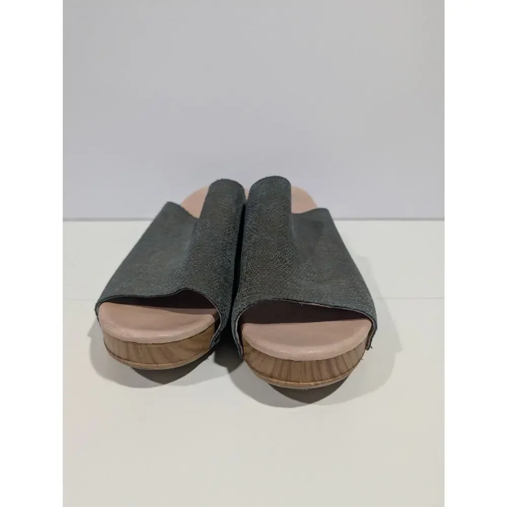 Dansko Maci Sandal Clog Size 41 Green Textured Heeled‎